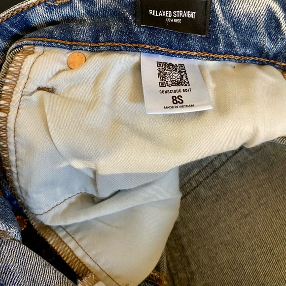 Express relaxed fit straight jean- size 8S - Picture 10 of 12